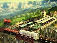 Train Layout w Background Scenery, 08-05-12 004
